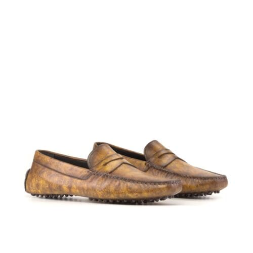 Kalfsleren driver schoenen in een hand geverfd cognac patina
