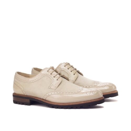 Dames derby schoen in beige patent met beige suede