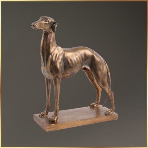 Polyresin beeldje van een greyhound